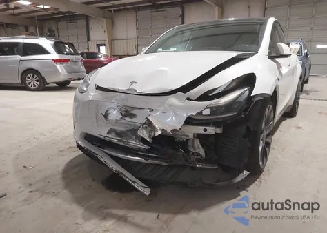 2021 Tesla Model Y Performance Dual Motor All-Wheel Drive z USA, uszkodzony, nr VIN 5YJYGDEF2MF246221